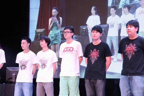 Team LGD.cn (nguồn internet)