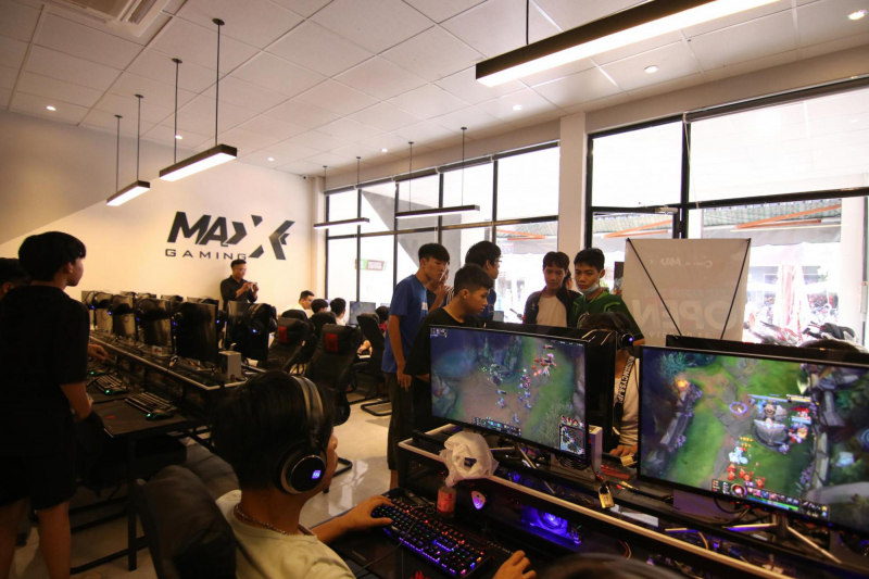 CyberCore Gaming MAXX luôn thu hút rất nhiều game thủ